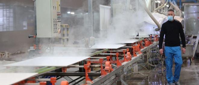 Solo un tercio del ahorro de energía de la industria de las últimas tres décadas se debe a una mayor eficiencia