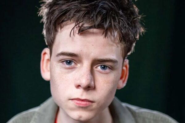 Alfie Williams fichará por la prestigiosa agencia Gersh