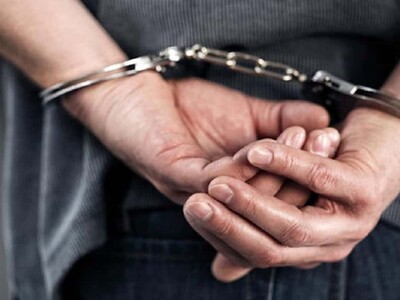 Apresan inspector migratorio por soborno de RD$100 mil a una mujer