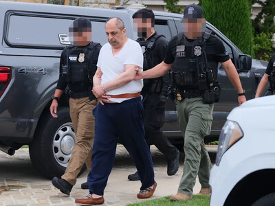Arresto de director ejecutivo por venta de tecnología informática Irán
