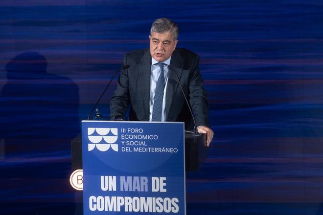 Coronas (La Caixa) reivindica un progreso que no deje atrás a los más vulnerables