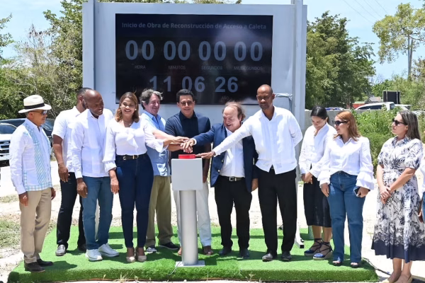 David Collado deja iniciada obra en La Romana para impulsar el turismo en Caleta
