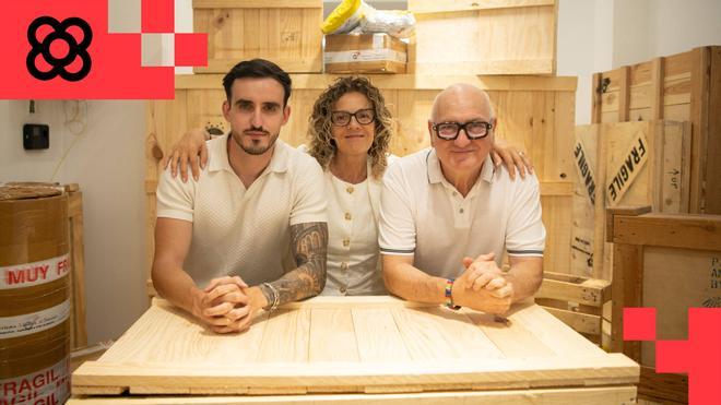De joyas a peluches: esta es la empresa centenaria que devuelve a los turistas lo que se dejan en Barcelona