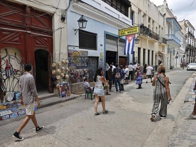 Efectos de la crisis del turismo en Cuba