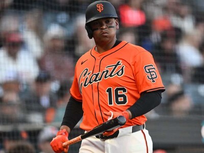 Gigantes escuchan ofertas por Devers y Chapman