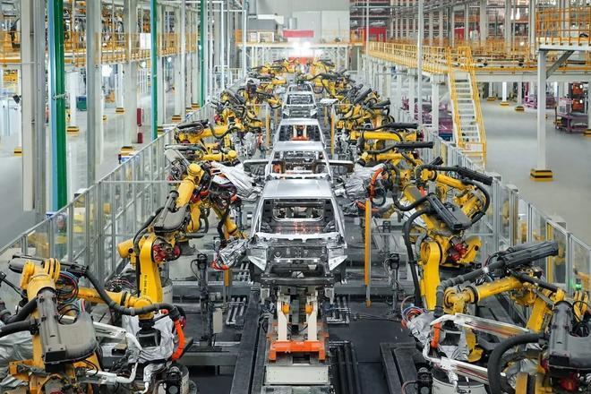 Habla Wang Xiaoqiu, presidente de SAIC Motor: "Con la fábrica de España evitamos los aranceles de importación y de carbono de la UE"