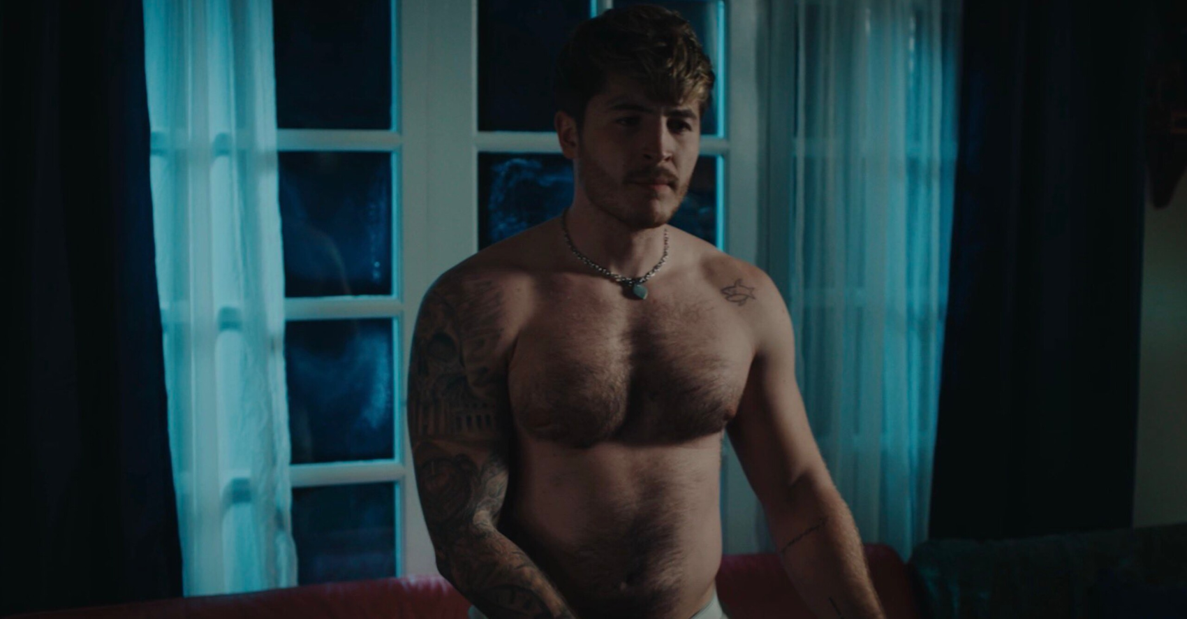 Kieron Moore defiende los temas provocadores de Blue Film: “Crecí rodeado de personas muy abiertas”