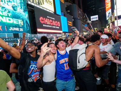 Knicks enloquecen con una remontada imposible