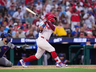 Kyle Schwarber hace historia con dos jonrones de más de 455 pies
