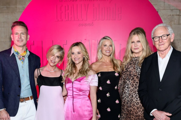 Nostalgia pura: el elenco de Una rubia muy legal se reúne luego de 25 años