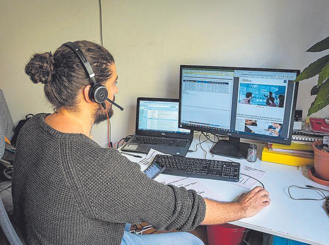 Patronal y sindicatos recelan de la recomendación del Govern de más teletrabajo durante el cierre de colegios: "Hay que negociarlo"