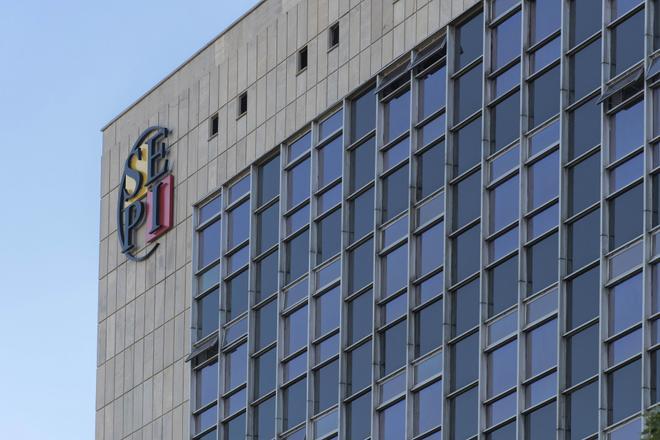 Plus Ultra, Tubos Reunidos, Air Europa...: las investigaciones sobre el PSOE ponen bajo sospecha los rescates de la SEPI