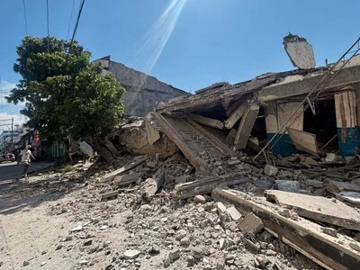 Terremoto de 7.8 en Filipinas provoca elevación costera