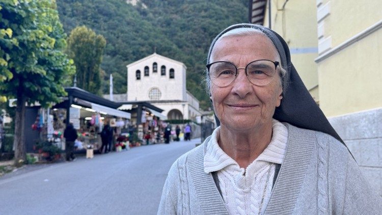 Tras las huellas de Santa Rita, una brasileña en misión en Roccaporena