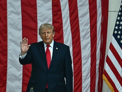Trump cumple 80 años presumiendo de salud