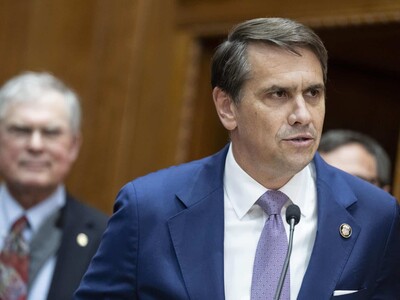 Trump nomina a Todd Blanche para fiscal general de EE. UU.
