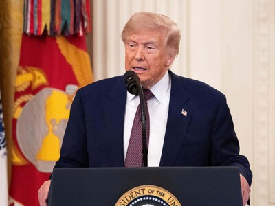Trump sale airoso en primarias de Carolina del Sur