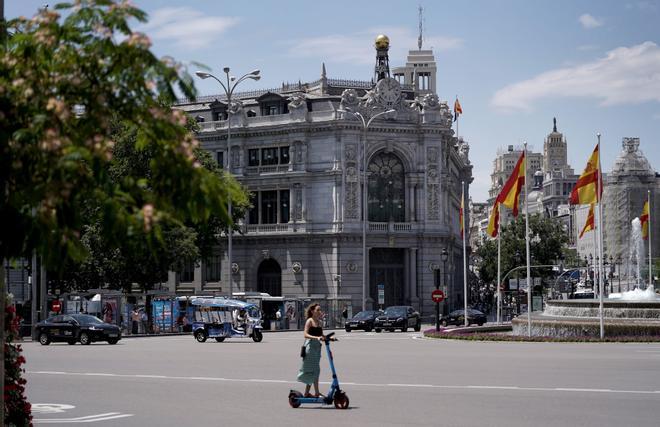 Último día para solicitar un puesto de trabajo en el Banco de España: buscan 65 personas para empleos de 45.000 euros