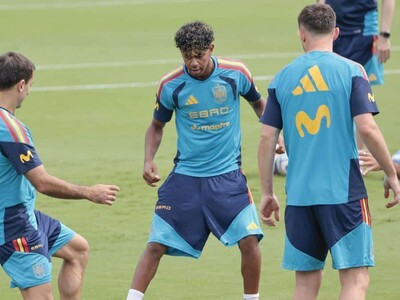 Uruguay se juega la vida en el Mundial ante una España invicta