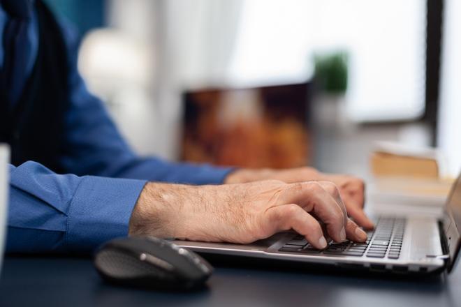 Ya está en vigor: cambian las normas de las notificaciones para los trabajadores en baja laboral