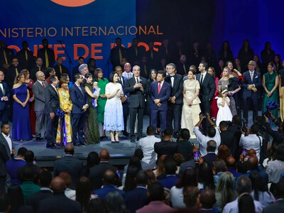Abinader asiste a inauguración de iglesia Monte de Dios Horeb