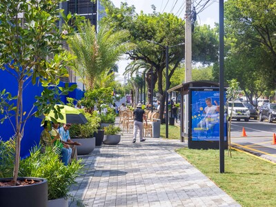 Alcaldesa  inaugura el Paseo Paraíso en la Churchill