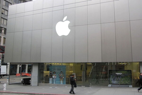Apple da otro paso del producto a la suscripción