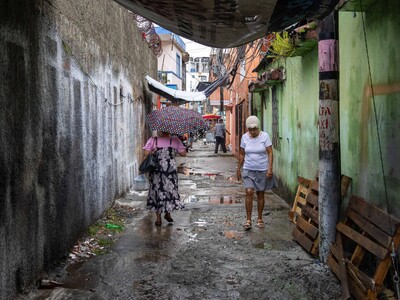 Callejones de Santo Domingo: entre la hermandad y el chisme