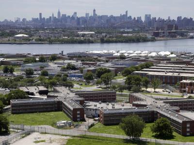 Cárceles de Nueva York: informe destaca palizas mortales