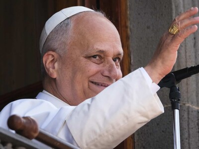 El papa León XIV viaja a Lampedusa para tratar tema de migración