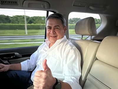 Expresidente Hernández regresa a Honduras indultado por Trump