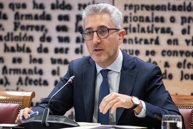 Hacienda también gana en Bolsa: vender acciones tributa hasta un 30% en España, frente al 18% de la UE