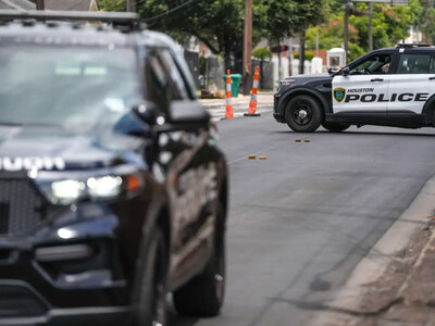 Hijo de migrante abaleado por ICE exige justicia en Texas