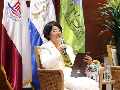 Jueza: Perspectiva de género busca decisiones libres de prejuicios