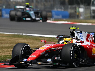 Lewis Hamilton saldrá desde la pole en Silverstone