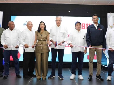 Luis Abinader inaugura sistema 911 en Montecristi