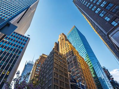 Nueva York revisa conversión de edificios de oficinas