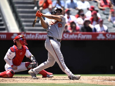 Samuel Basallo pega su jonrón 16; Ozuna conecta el octavo