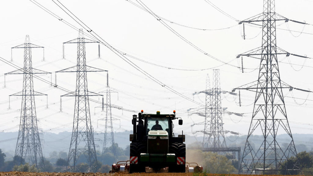 Un alivio a la agobiante factura de energía en Reino Unido: ¿de cuánto y a qué costo?