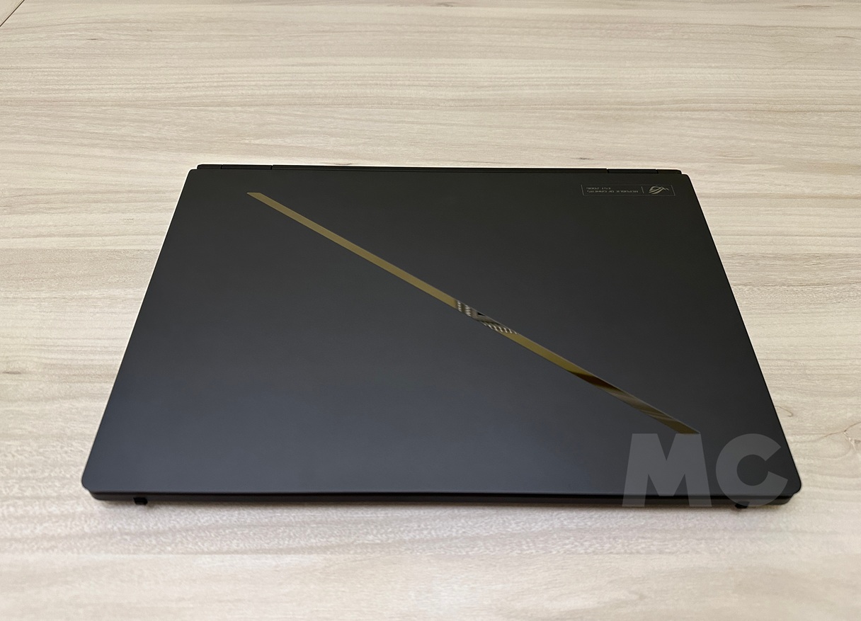 ASUS ROG Zephyrus Duo 2026 análisis completo