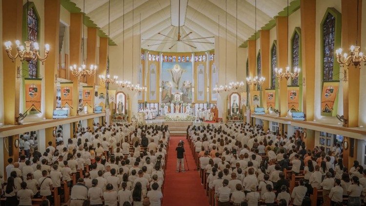 Filipinas: el Vicariato Apostólico de Calapán se convierte en diócesis