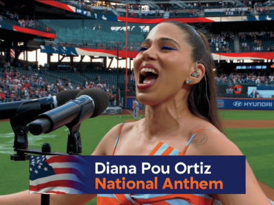 Himno nacional por Diana Pou en celebración dominicana