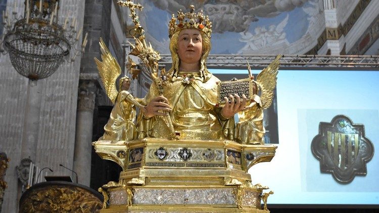 Parolin: El mal no se vence con otro mal, sino con la caridad que nace de la Cruz