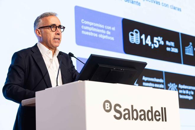 Sabadell pisa el acelerador y ejecuta el 24% de su recompra de 331 millones