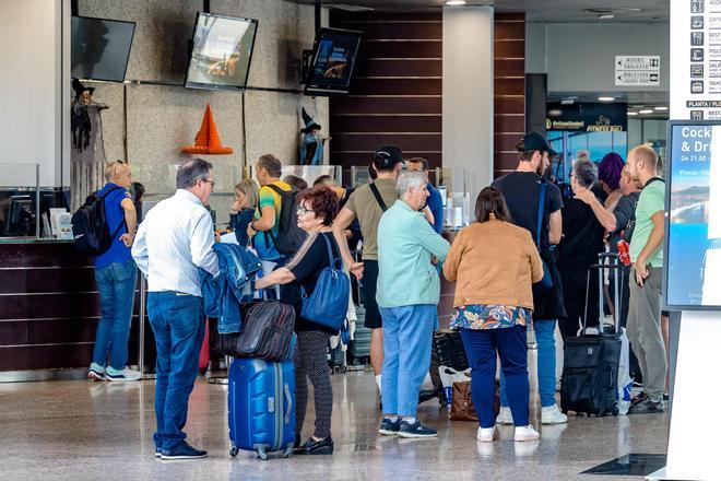Saltan las alarmas: los intentos de fraude en las reservas hoteleras se disparan por la IA
