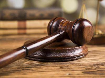 Sentencia de la Suprema Corte sobre abogados y Grupo Alugav