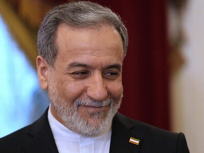 Titular: Irán y Omán acuerdan establecer un corredor temporal de navegación en Ormuz