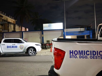 Arrestan a dos hombres por el robo de 21 televisores en Bayaguana