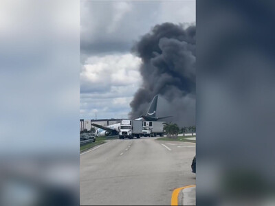 Avión de carga de Amazon se estrella en el aeropuerto de Miami