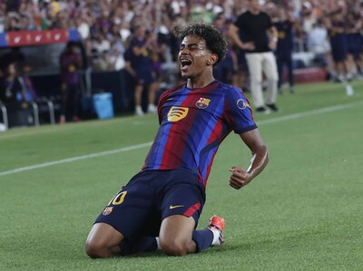 Barcelona golea 5-0 al Valencia con doblete de Lamine Yamal